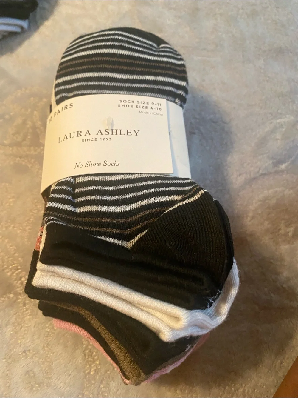 Laura Ashley Black, White & Pink No-Show Casual Socks (6 Pairs)